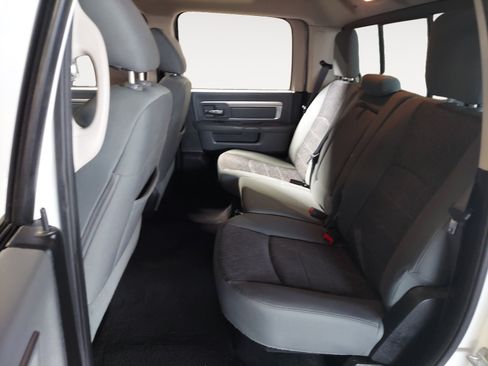 Used 2015 RAM 1500 Lone Star RWD image 23