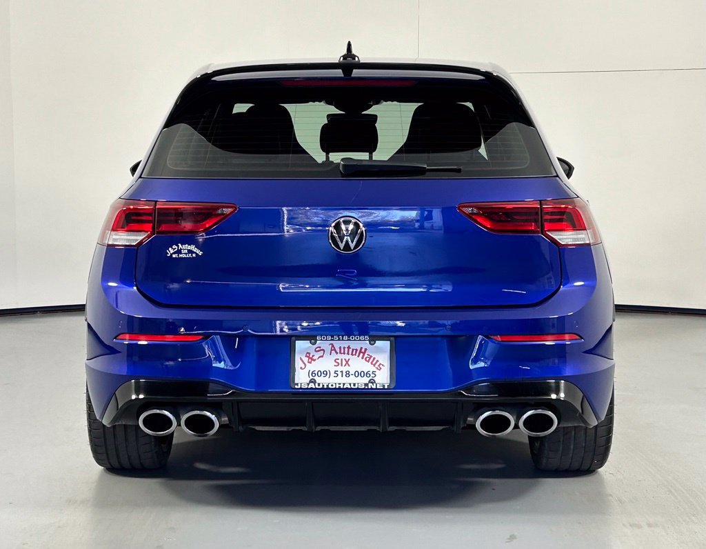 Used 2023 Volkswagen Golf AWD/4WD image 6