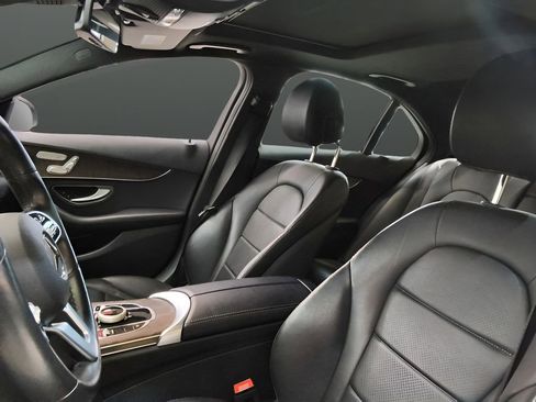 Used 2019 Mercedes-Benz C 300 4MATIC Sedan image 15