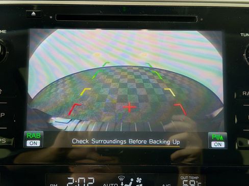 Used 2019 Subaru Outback 2.5i Limited image 17