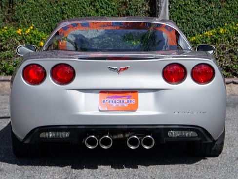 Used 2006 Chevrolet Corvette Coupe w/ Preferred Equipment Group image 7