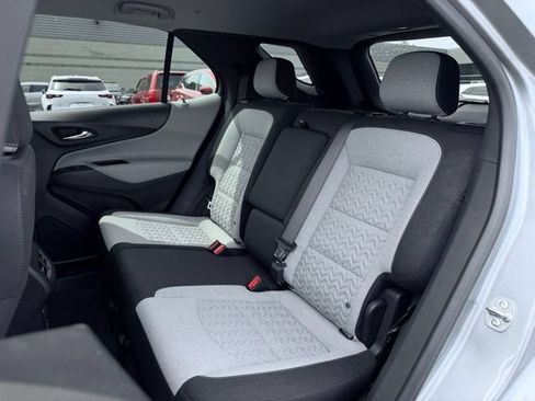 Used 2023 Chevrolet Equinox LT AWD/4WD image 20