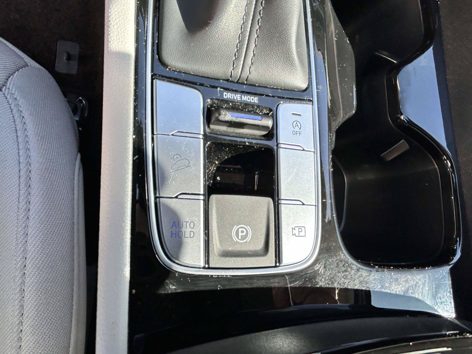 Certified 2026 Hyundai Tucson SE FWD image 17