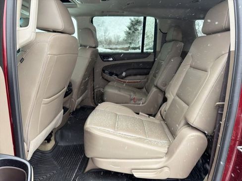 Used 2017 Chevrolet Suburban Premier image 14