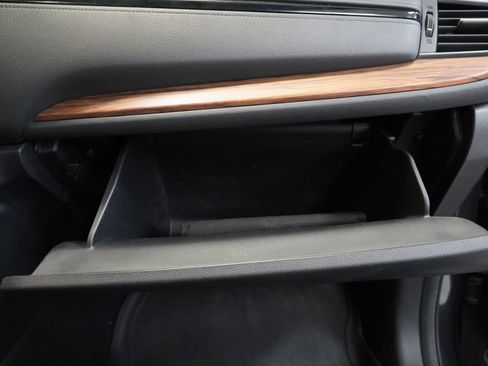 Used 2018 Honda CR-V Touring image 37