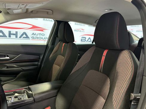 Used 2026 Nissan Sentra SR w/ Floor Mat Package FWD image 30