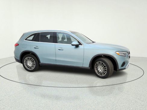 New 2026 Mercedes-Benz GLC 300 image 6