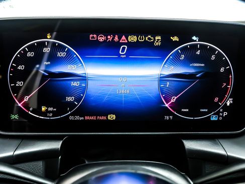 Used 2025 Mercedes-Benz GLC 300 image 20