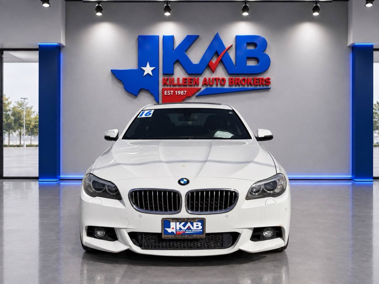 Used 2016 BMW 535i Sedan w/ M Sport RWD image 8