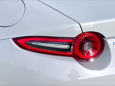 Certified 2024 MAZDA MX-5 Miata RF Grand Touring image 23
