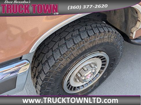 Used 1989 Ford F250 4x4 Regular Cab image 3