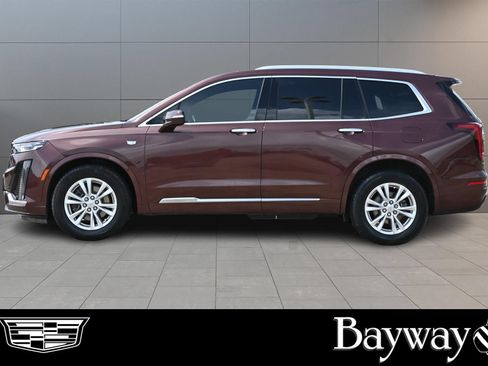 Certified 2023 Cadillac XT6 Luxury FWD image 5