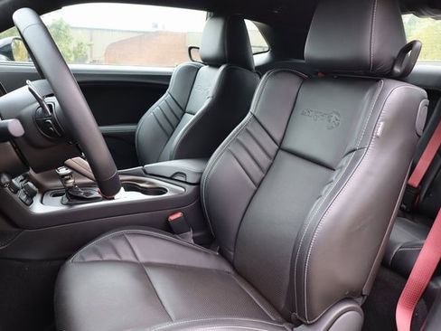 Used 2023 Dodge Challenger SRT Hellcat Widebody image 13