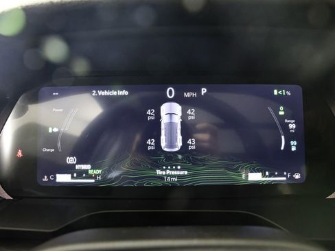 Used 2023 Jeep Grand Cherokee Limited image 3