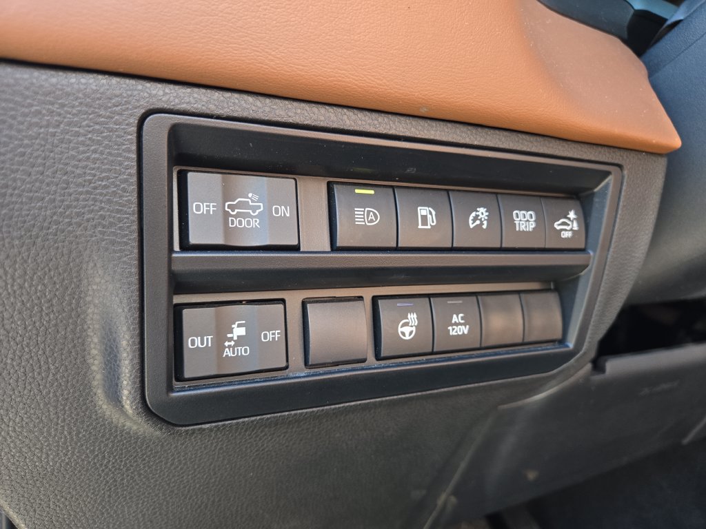 Used 2023 Toyota Tundra 1794 Edition AWD/4WD image 17