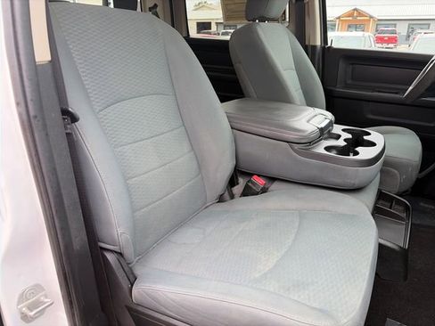 Used 2018 RAM 1500 Express w/ Express Value Package AWD/4WD image 26