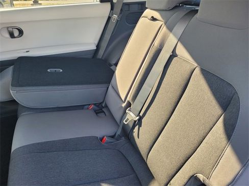 New 2026 Hyundai Ioniq 5 SE image 17