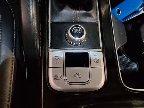 Used 2021 Kia Telluride S FWD image 25