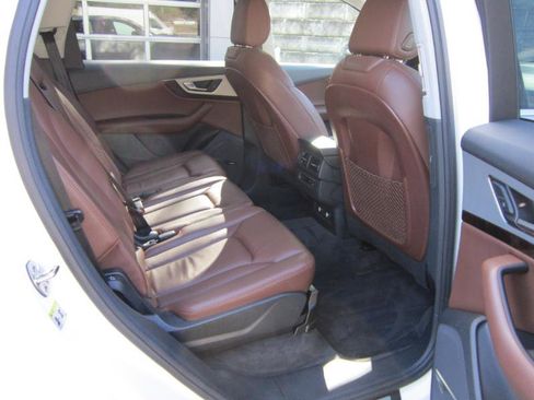 Used 2019 Audi Q7 2.0T Premium Plus w/ Premium Plus Package image 10