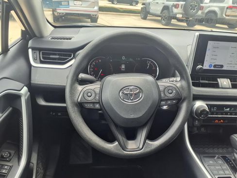 Certified 2025 Toyota RAV4 XLE AWD/4WD image 16