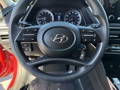 Used 2022 Hyundai Sonata SE image 19