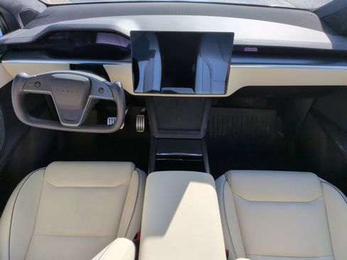 Used 2023 Tesla Model X Plaid image 30