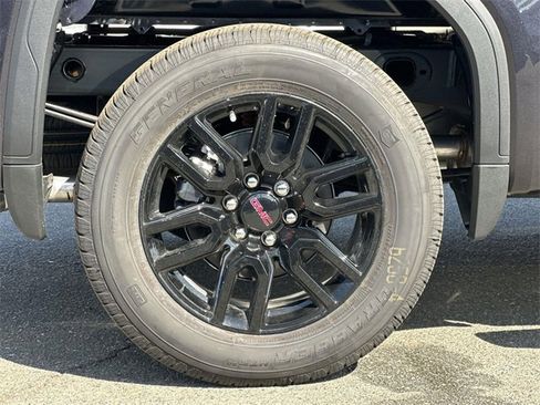 New 2026 GMC Sierra 1500 Elevation w/ LPO, Elevation Black Package image 30