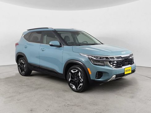 Used 2024 Kia Seltos SX w/ SX Sunroof Package AWD/4WD image 7