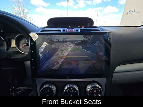 Used 2017 Subaru Forester 2.5i Premium w/ All-Weather Package image 24