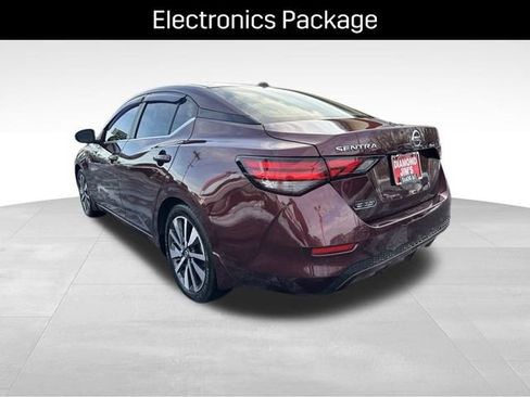 Used 2020 Nissan Sentra SV w/ SV Premium Package image 18