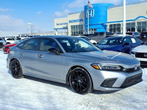 Certified 2024 Honda Civic Sport image 3