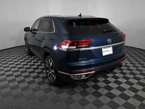 Used 2022 Volkswagen Atlas Cross Sport SEL Premium R-Line image 4