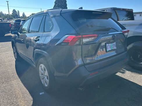 Used 2019 Toyota RAV4 LE w/ All Weather Liner Package AWD/4WD image 6