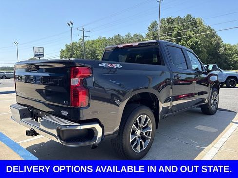 Used 2023 Chevrolet Silverado 1500 LT AWD/4WD image 8