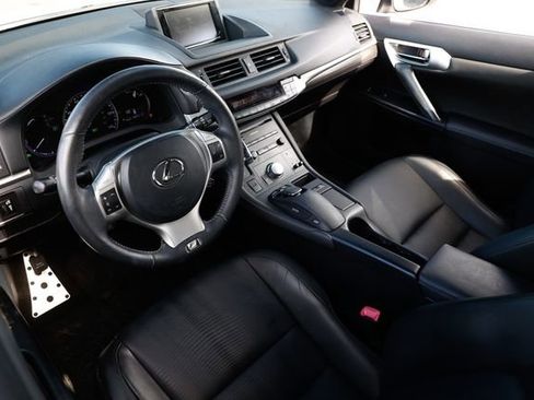 Used 2012 Lexus CT 200h image 6