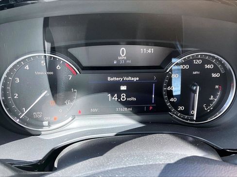 Used 2024 Cadillac XT6 Luxury image 13