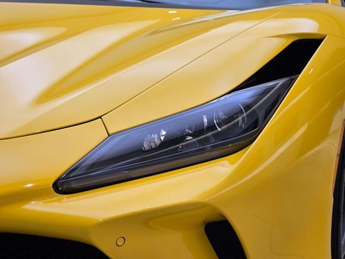 Used 2021 Ferrari F8 Tributo image 5