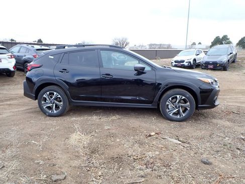 Certified 2026 Subaru Crosstrek 2.5i Premium AWD/4WD image 5