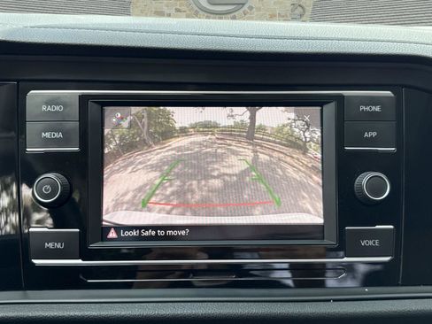 Used 2020 Volkswagen Jetta SE FWD image 12