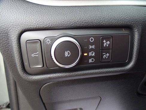 Used 2020 Ford Explorer AWD XLT w/ Equipment Group 202A image 20