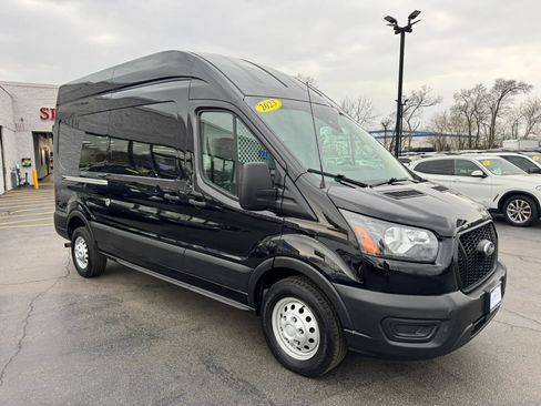 Used 2023 Ford Transit 250 148 High Roof AWD w/ Load Area Protection Package image 6