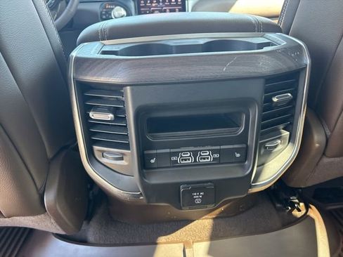 Used 2025 RAM 1500 Laramie w/ Advanced Safety Group II AWD/4WD image 16