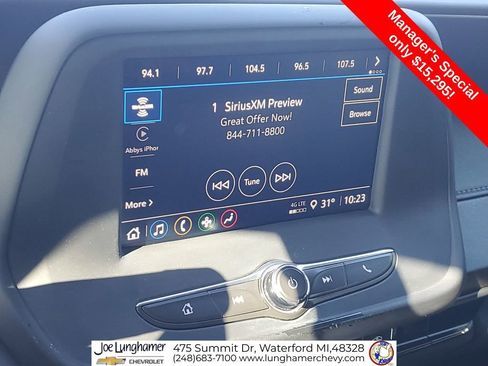 Used 2021 Chevrolet Camaro LT RWD image 15