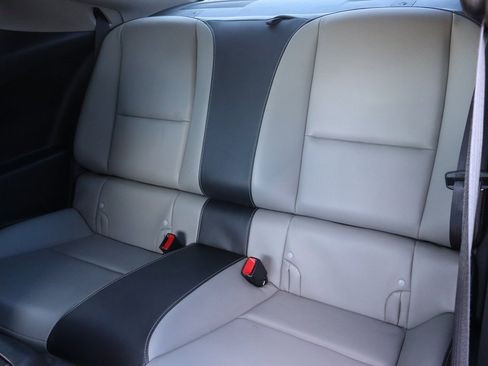 Used 2015 Chevrolet Camaro SS image 17