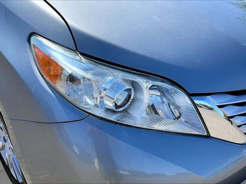 Used 2013 Toyota Sienna Limited w/ Premium Pkg AWD/4WD image 27