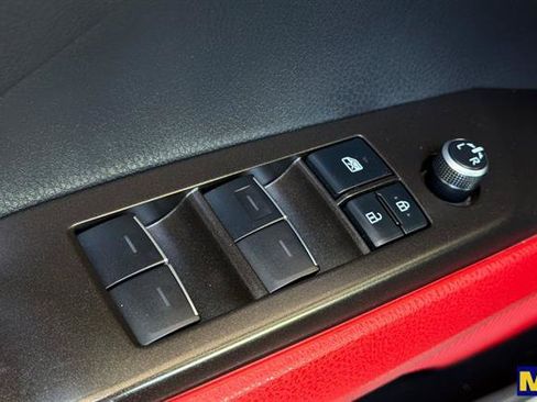Used 2022 Toyota Camry XSE FWD image 12