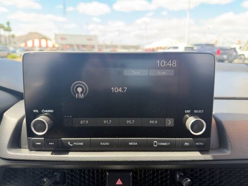 Used 2025 Honda CR-V LX image 16
