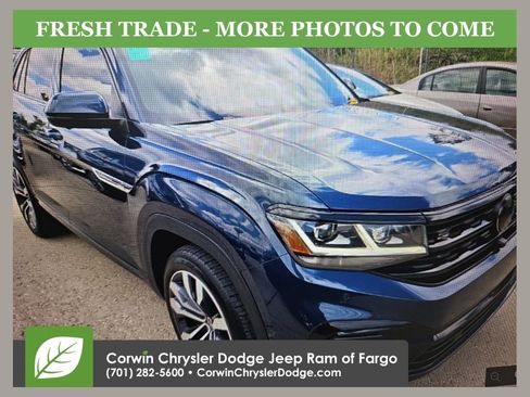 Used 2022 Volkswagen Atlas Cross Sport SEL Premium R-Line AWD/4WD image 1