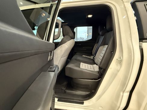 New 2025 Toyota Tacoma TRD Sport w/ TRD Sport Upgrade Package image 11