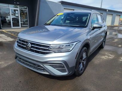 Used 2024 Volkswagen Tiguan SE